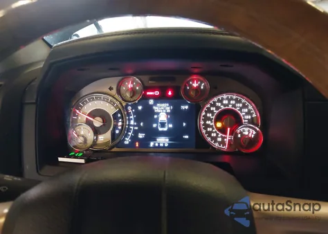 2013 Ram 1500 Laramie Longhorn z USA, uszkodzony, nr VIN 1C6RR7PT2DS517887